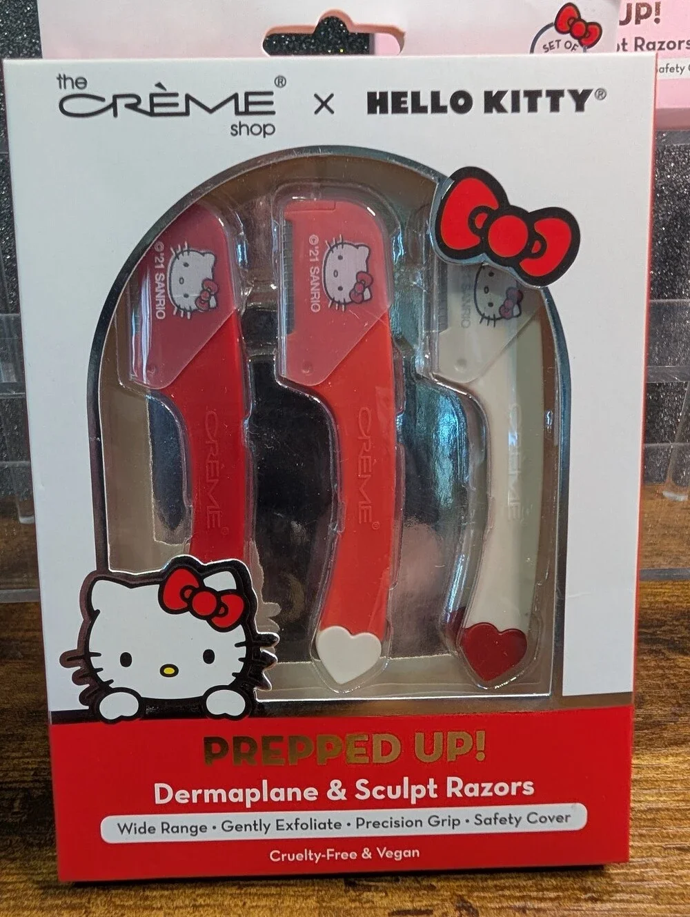 The Crème Shop x Hello Kitty Prepped Up! Dermaplane & Sculpt Razors Set Of 6